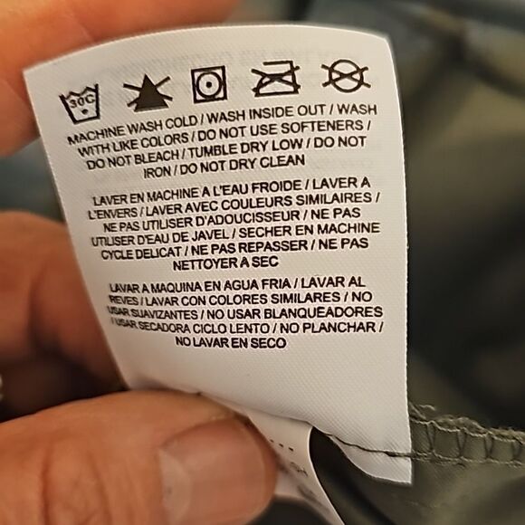 NikeGolf Dri-Fit Tour Performance Capri Pants Women’s size 6 - Picture 8 of 9